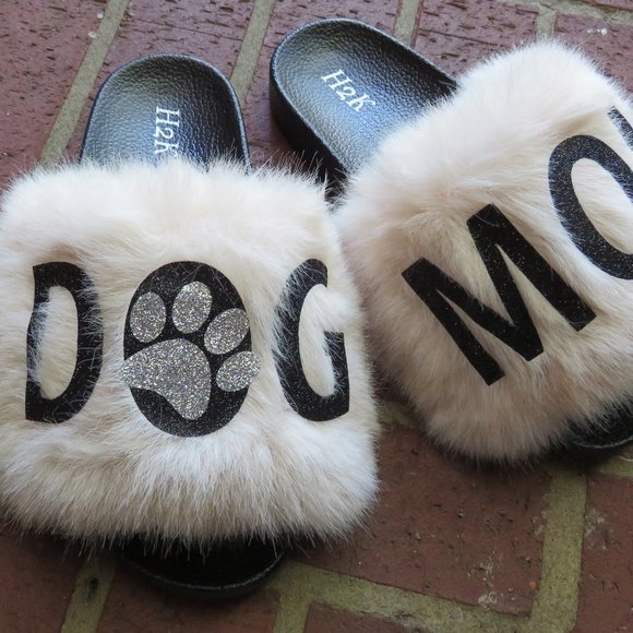 DOG MOM furry slippers - Picture 5 of 8